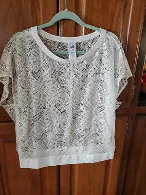 CAbi Floral Lace Top White • $14