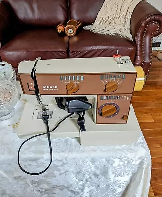 Vintage Singer Merritt 3014 Sewing Machine With Foot Peddle • $36.95