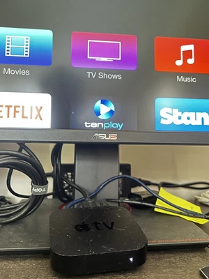 $40 • Buy Apple A1469 TV 3rd Gen 2013 ( Wifi Can’t Connect) Sell As Is
