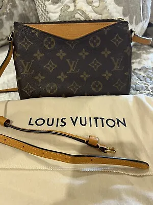 Louis Vuitton Pallas Clutch Crossbody Saffron Monogram Canvas HandBag • $1099