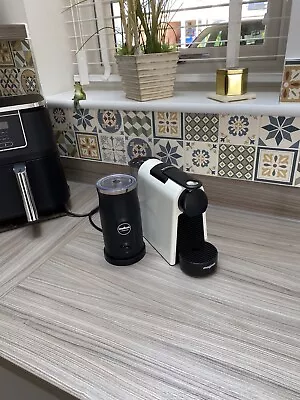 Nespresso Magimix Coffee Machine With Lavazza Milk Frother • £35