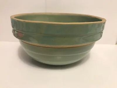 McCOY BEEHIVE YELLOW WARE RIBBED FARMHOUSE BOWL GREENISH  7IN  • $18