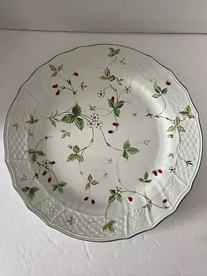 Strawberry Fair Mikasa 1 Serving Platter Berries Blossoms 12.25” Excellent • $19.50