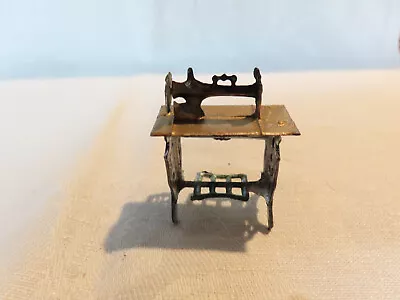Miniature Dollhouse Metal Sewing Machine • $10