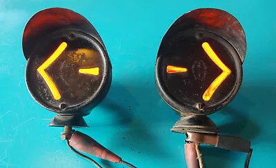 Vintage ARROW SAFETY Turn Signal Light Amber Arrow Lens 6 12 Volt DC (set Of 2) • $145