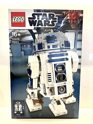 LEGO STAR WARS 10225 - R2D2  - Retired - NEW - Ultimate Collector Series • $650