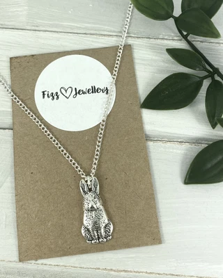 £3.99 • Buy Easter Silver Plated Sitting Bunny Rabbit Necklace New In Gift Bag