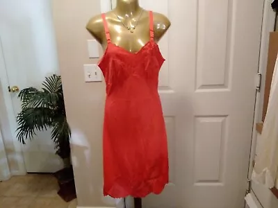 $26 • Buy Womans VINTAGE Full Slip Cherry Red With Floral Appliques Size Small