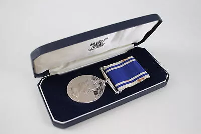 ER.II Womans Police Long Service Medal Boxed Named Const Patricia Edwards  • £2.20