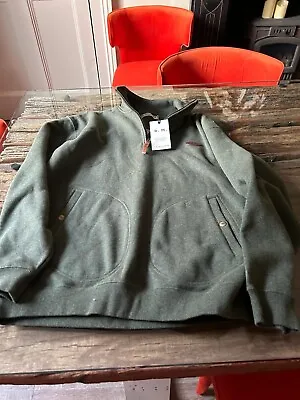 R M Williams Medium Wagin Zip Neck Fleece Forest Green Colour • £80
