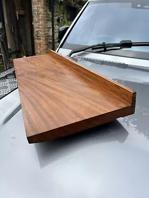 Mahogany Shelves - 30 Shelves  • £0.99