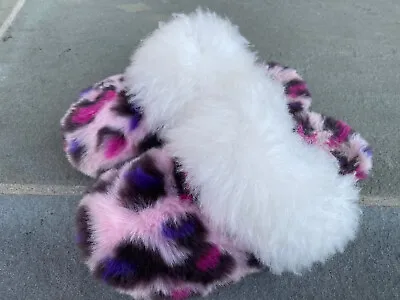 Ugg Cozy II Size 2 Leopard Fluffy Slipper Pink Purple White Girls • $32.95