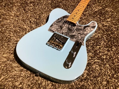 $1234 • Buy Vintage Guitars V75 ProShop Unique Laguna Blue Paisley Vintage Seymour Duncan