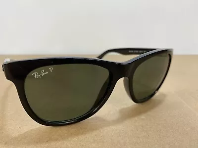 Vintage Ray Ban Black Wayfarer 4185 Sunglasses Aviator Surf Sun Skate • $42.49