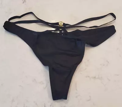 Victoria's Secret VERY SEXY So Obsessed Strappy Thong - M - VS Black Panty NWT • $15.99