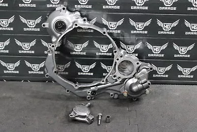 2001 Yamaha Wr426f Yz426f Oem Engine Motor Inner Clutch Cover Waterpump Assembly • $71.99