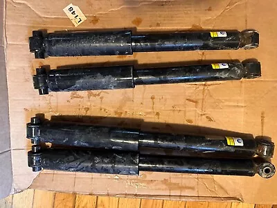 2018-2022 Jeep Wrangler Jl Sport 2/4 Door Mopar Oem Black Front Rear Shocks Used • $150