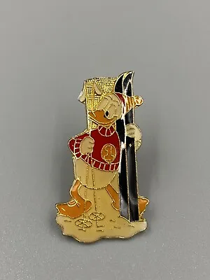 $8.50 • Buy VINTAGE Disney Donald Duck Ski Ready Lapel Hat Pin