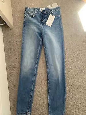 Zara High Waisted Jeans 12 • £10