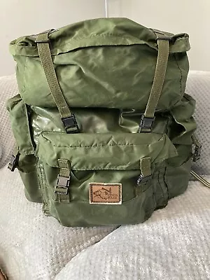 Vintage Kevin Nash Tackle Carp Fishing Rucksack Green  • $50.53