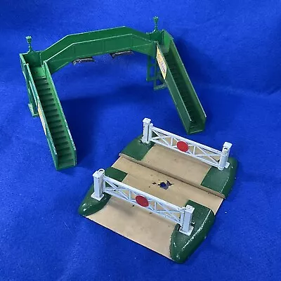 Job Lot Of 2 Railway Accessories Hornby Dublo And Crescent  • £16