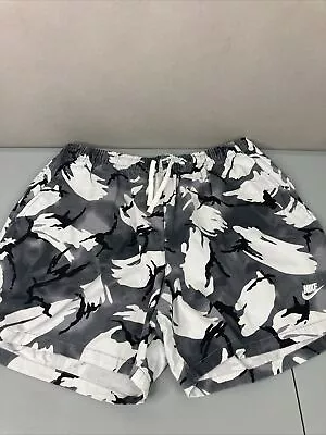 Nike Black Grey Camouflage Standard Fit Above The Knee Shorts DX0737-065 Men XL • $19.97