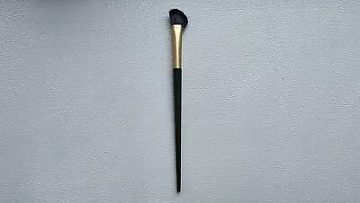 Angled Contouring Nose Brush Half Fan Shaped Nose Shadow Brush Black Colour • £2.98
