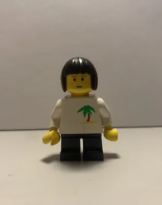 LEGO Minifigure Classic Town Palm Tree Female Lady Girl Black Hair Hair Vintage • $19.99
