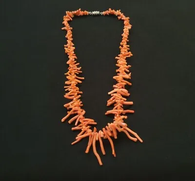 Vintage Mid-Century Mediterranean Coral Drop Necklace • $45