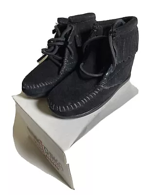 Minnetonka Tramper Black Suede Ankle Boots Girls Size 9 NIB Fringed Booties • $29.99