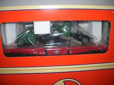 Lionel 6-17534   Diamond T  Scale Size Flat W/ 2 Mack Trucks    lot # 26458 • $49.95