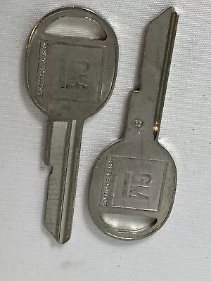 ORIGINAL VINTAGE GM MARK OF EXCELLENCE B KEY BLANKS 2x Keys Uncut New Old Stock • $1.79