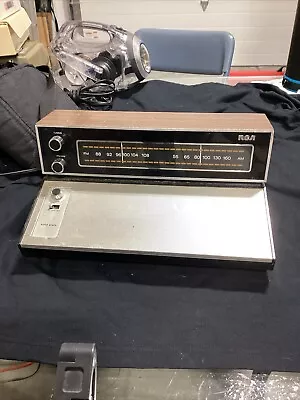 Vintage RCA Solid State Radio Works Perfect!! • $59.73