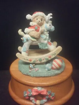  CHERISHED TEDDIES -  BEAR ON ROCKING CHAIR  Musical  • $27.99