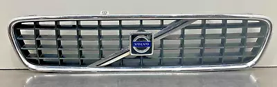 2005 Volvo 50 Center Grille Insert Upper Chrome Trim 2006 2007 OEM 86201167 • $179.99