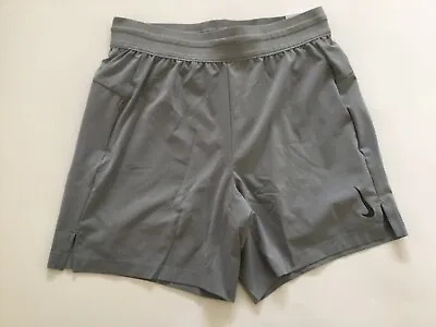 Nike Men’s Yoga 2-in-1 Lined Training Shorts DC5320 068 Grey Size M • $42.99