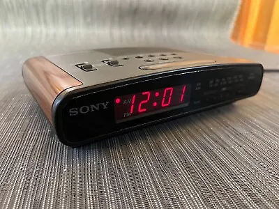 SONY Dream Machine ICF-C420 Woodgrain AM/FM Alarm Clock Radio TESTED! Near MINT! • $18.99