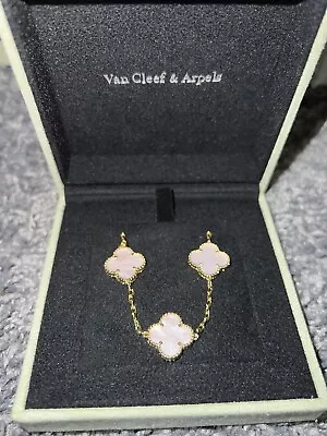 Van Cleef & Arpels Bracelet 18K GOLD High-end Replica • $100