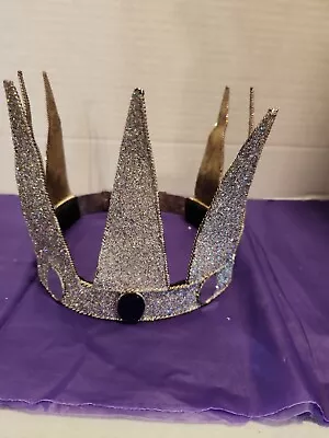 Metal Kings Crown Vintage • $51
