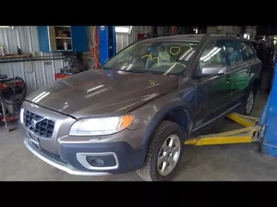 (LOCAL PICKUP ONLY) Driver Left Fender XC70 Fits 08-16 VOLVO 70 SERIES 192734 • $278.08