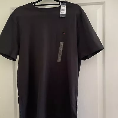 Tommy Hilfiger Medium Black Tshirt • $25