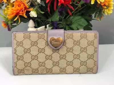 GUCCI GG Canvas With Lavender Leather Continental Bi-fold Heart Snap Wallet • $89.99