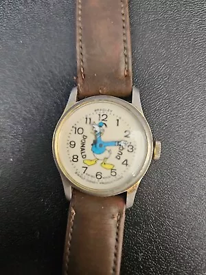 Vintage Disney Bradley Donald Duck Swiss Womens Watch 23 Gold Tone - EXE - Runs • $25