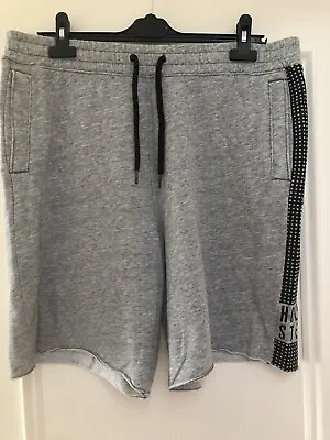 Men’s Hollister Shorts Grey Size Large • £10