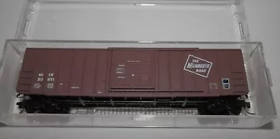 Micro Trains N Scale 50' Milwaukee Road 50851 Plug & Sliding Door Box Car #33100 • $12.99