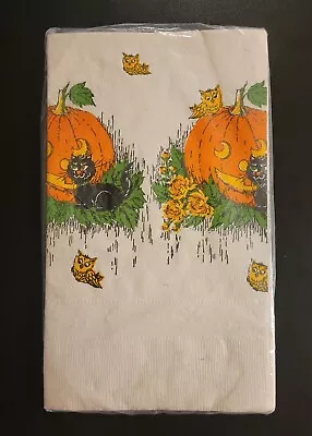 Vintage 1970s Halloween Tablecloth By Beach Paper Tableware Pumpkins & Black Cat • $11.99