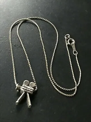 Vintage Thin Silvertone Chain W Small Old Movie Camera Pendant Necklace –– Chain • $9.95