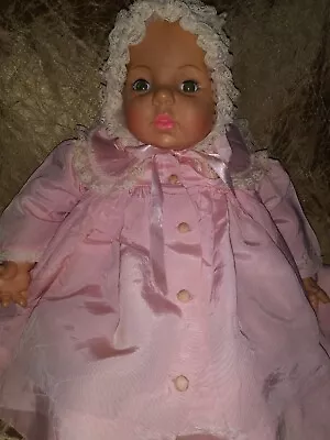 Vintage 1966  Madame Alexander Vinyl Baby Doll Victoria 17  Crier Works! • $45