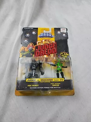 Judge Dredd Mega Hero Mini Action Figures MOC Pack 6 Judge Vs. Machine Stallone  • $19.99