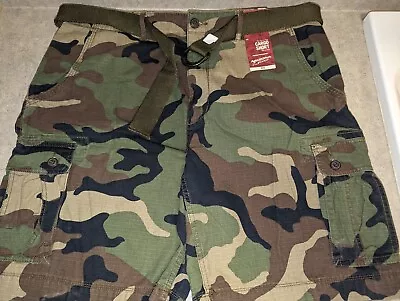 Arizona Jean Men's Cargo Style Shorts Size 40 Camo NWT  • $25